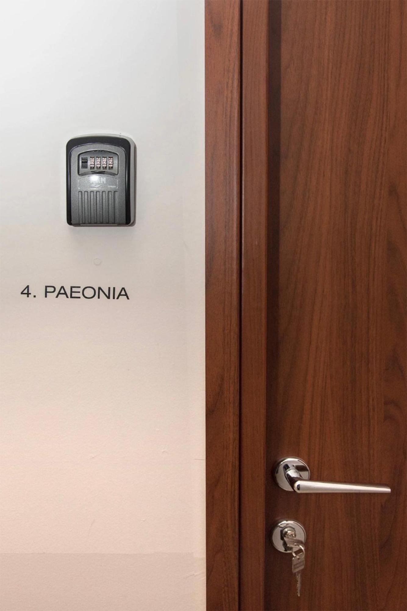 Am16 Suites Αθήνα Δωμάτιο φωτογραφία
